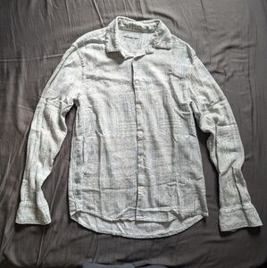 Zara Lightweight Button Up Long Sleeve Shirt